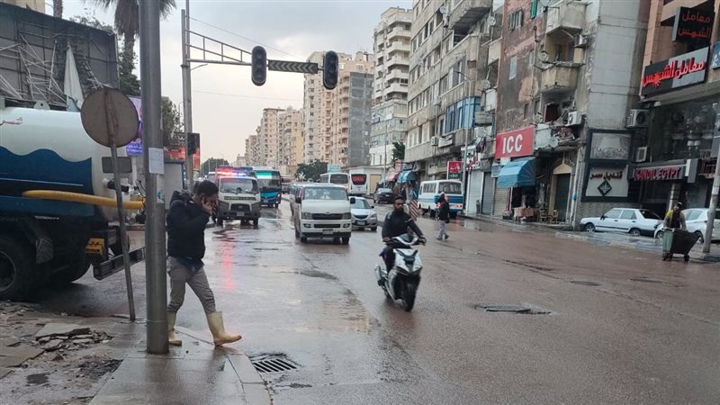 سقوط أمطار متوسطة