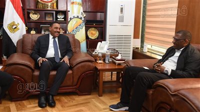 محافظ مطروح يستقبل سفير سيراليون بالقاهرة (صور)