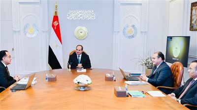السيسي يتابع جهود تذليل عقبات وتحديات القطاع الخاص وتوسيع مسارات الإنتاج الصناعي