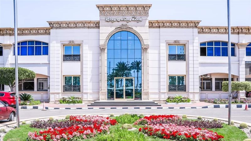 ميناء دمياط، ڤيتو