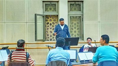 عيد الحب، هاني شاكر يبدأ بروفات حفلة الأوبرا 