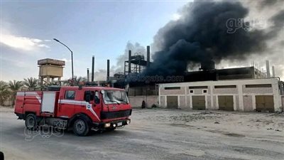 حريق مصنع الدقهلية يسفر عن خسائر 20 طن قماش ومقص كهرباء