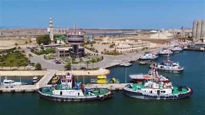 هيئة ميناء دمياط تجدد العمل بمنح حوافز وتسهيلات للمستثمرين 