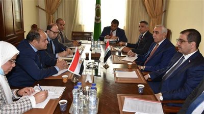 وزير التجارة يبحث مع نظيره العراقي سبل تعزيز التعاون