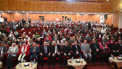 ملتقى الفيوم للتربية النوعية يوصي بضم التربية الفنية والموسيقية الأعوام القادمة (صور)