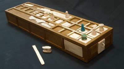 افتتاح معرض مؤقت يضم 140 قطعة أثرية تعرض لأول مرة بمتحف الأقصر