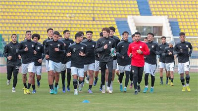 منتخب الشباب يختتم تدريباته استعدادا لودية جنوب السودان بحضور بركات والكومي ( صور)