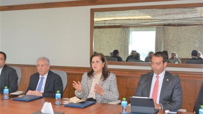 وزيرة التخطيط تلتقي ممثلي عددا من الجهات الاستثمارية بالكويت 