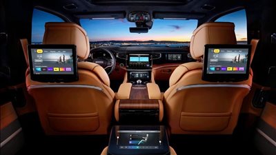 سيارات الخليج، أجهزة الصوت المتطورة تشعل معركة شرسة بين الشركات الكبرى