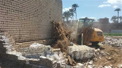 الجيزة اليوم، إزالة 4 حالات بناء مخالف في أوسيم وسيارات متهالكة بجنوب المحافظة
