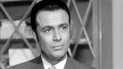 ابنة صلاح ذو الفقار تكشف عدد زيجاته