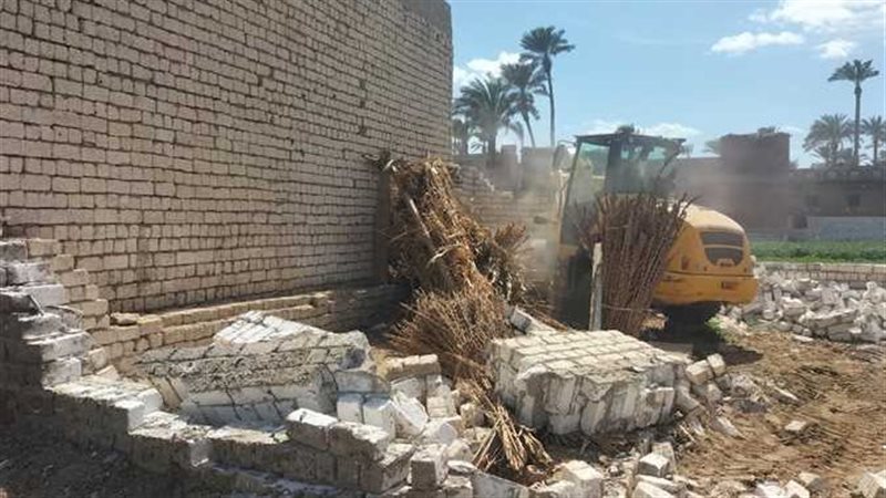 ازالة بناء مخالف