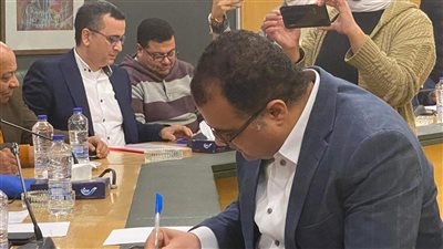 محمد الجارحي يتقدم بأوراق ترشحه على عضوية مجلس الصحفيين تحت السن