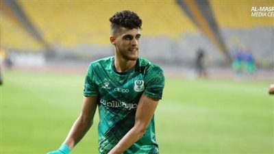 أحمد الشيخ يفسخ تعاقده مع النادي المصري بسبب حسام حسن