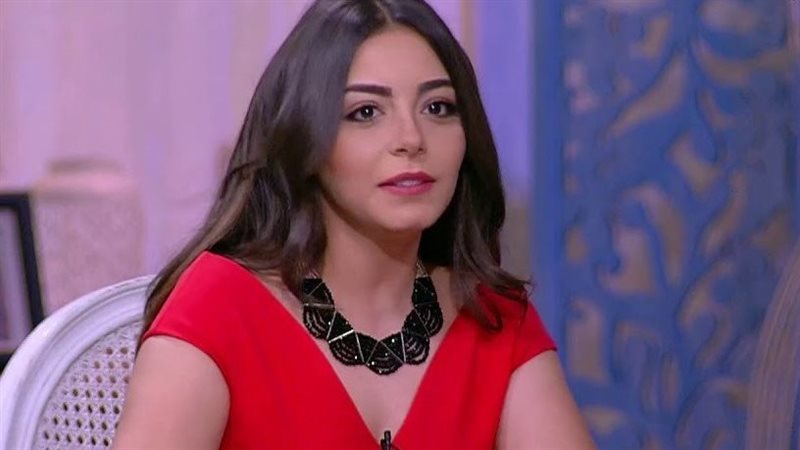 الفنانة إلهام عبد