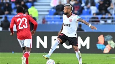 بيدرو يسجل هدف التعادل لفلامنجو في مرمى الأهلي