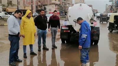 شفط تجمعات مياه الأمطار في المنوفية 