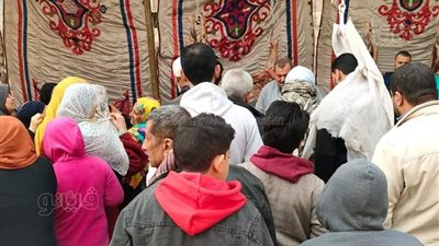 قبل رمضان بـ 39 يوما.. ازدحام شديد على اللحوم والزيت والأرز بمعرض أهلا رمضان بزفتى 