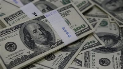 ارتفاع سعر الدولار في البنك الأهلي المصري وخبير اقتصادي يكشف الأسباب