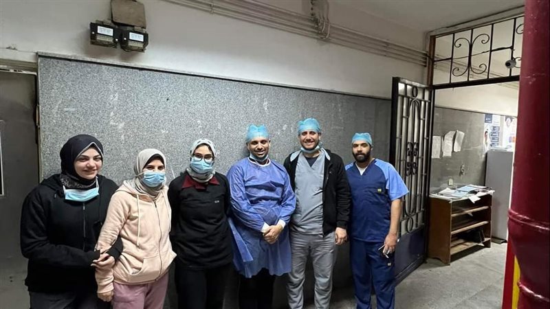 الفريق الجراحي بمستشفى