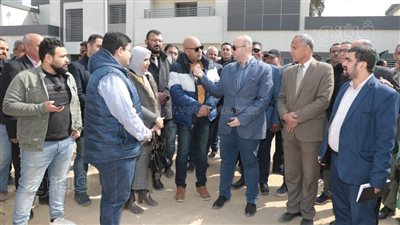 محافظ بني سويف يتفقد مشروعات حياة كريمة في قرية دلاص