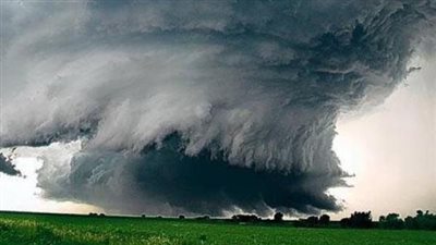 جزيرة لا ريونيون الفرنسية تستعد لاستقبال الإعصار فريدي