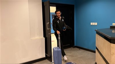 الكونفدرالية، وصول فريق بيراميدز إلى ملعب الدفاع الجوي لمواجهة الجيش الملكي (صور)