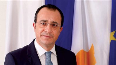 فوز نيكوس كريستودوليدس بالانتخابات الرئاسية في قبرص