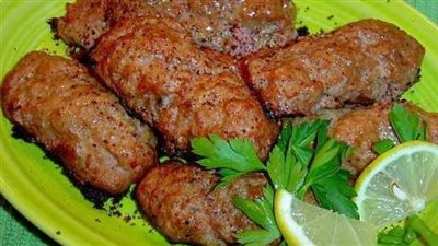 طريقة عمل الكفتة المشوية، بتتبيلة مميزة أحلى من الجاهزة 