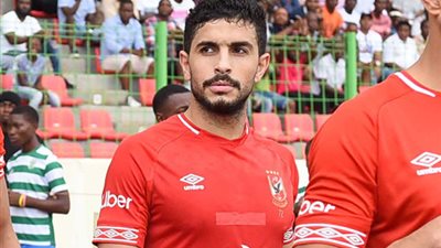 نجوم في مرمى نيران مدربيهم.. أيمن أشرف آخر الضحايا.. موسيماني ينتقد حسام حسن وكهربا.. يول يهاجم شريف إكرامي.. وكارتيرون يغضب لاعبي الزمالك