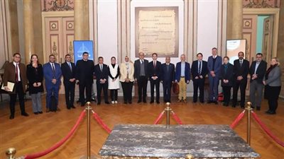 جامعة عين شمس ووفد فيليبس ماربورج الألمانية يفتتحان أول معمل للرقمنة بكلية الآثار