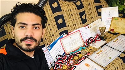 رضوان سمير ابن الدقهلية حصد 18 ميدالية في سباق الدراجات 