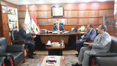 القوى العاملة والتعليم يتعاونان لتطوير المدارس الصناعية وربطها بسوق العمل