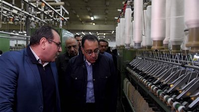 جولة لرئيس الوزراء في مصانع الغزل والنسيج الجديدة بالمحلة الكبرى (صور وفيديو)