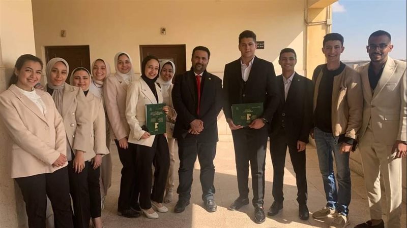 طلاب جامعة حلوان