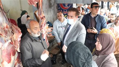 محافظ المنوفية يفاجئ منفذ بيع لحوم للتأكد من الالتزام بالتسعيرة