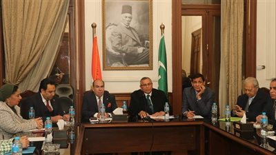 التبرعات والالتزامات.. كيف يتخلص حزب الوفد من الديون المتراكمة؟