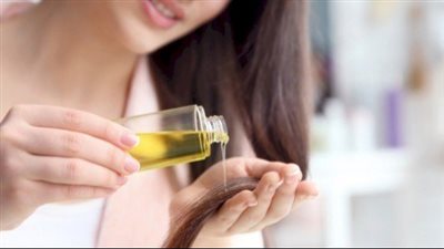 فوائد زيت الخروع للشعر، يزيد طول وكثافة الشعر والحواجب والرموش