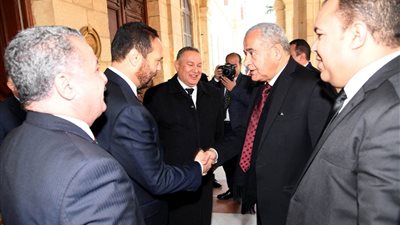 محمد حلاوة: نعمل على تعميق الصناعة لسد الفجوة الدولارية.. نبحث توافر السلع الأساسية بالأسواق.. وافتتاح مشروع سايلو فودز العملاق خطوة كبرى لتحقيق الأمن الغذائى