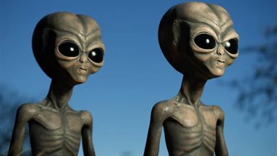 البيت الأبيض يكشف حقيقة وصول كائنات فضائية إلى الأرض