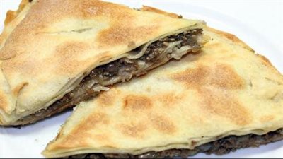 طريقة عمل الرقاق الطري بوصفة الجدات