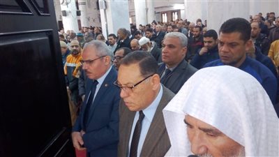 أهالى فطيرة يستقبلون محافظ الشرقية بالمزمار