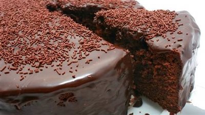  طريقة عمل كيكة الشيكولاتة، حلوى اقتصادية تسعد صغارك