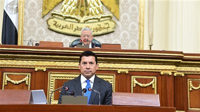 زغلول صيام يكتب: رسالة إلى وزير الرياضة واتحاد الكرة.. ادعموا شباب مصر ولا تثقلوا عليه!!