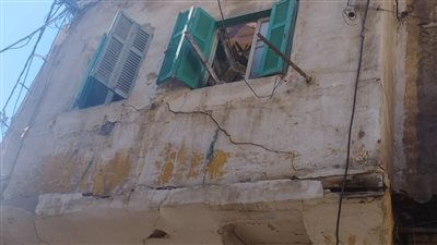 انهيار داخلي فى أحد العقارات بمنطقة الجمرك بالإسكندرية