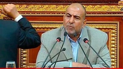 نائب يهاجم اتحاد الكرة بسبب إهدار الملايين