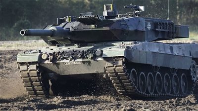 وزارة الدفاع النرويجية ترسل 8 دبابات ليوبارد إلى أوكرانيا