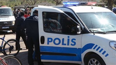 شجار بين فريقي كرة قدم روسي وأوكراني في مطعم بتركيا (فيديو)