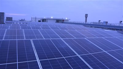 وزير الطيران: الارتقاء بجودة الخدمات والاعتماد على الطاقة الشمسية على رأس أولوياتنا