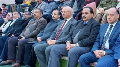 رئيس جامعة بنها يفتتح البطولة الدولية لخماسي كرة القدم للطلاب الوافدين